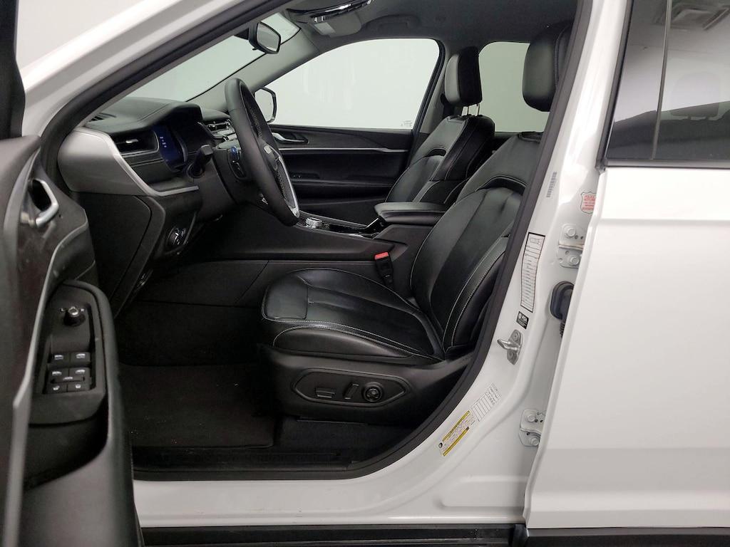 used 2023 Jeep Grand Cherokee car, priced at $29,998