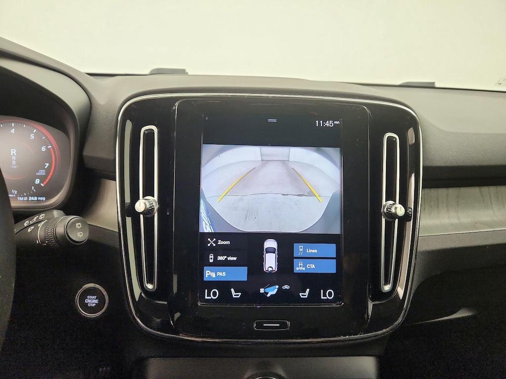 used 2021 Volvo XC40 car, priced at $24,998