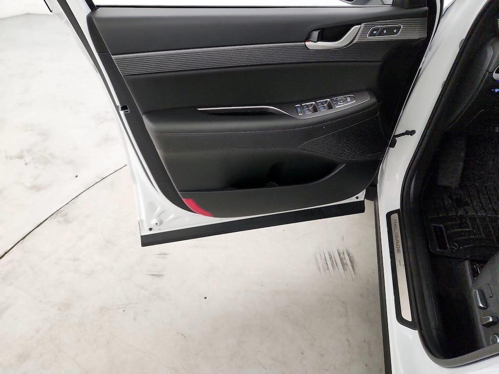 used 2025 Hyundai Palisade car, priced at $44,998