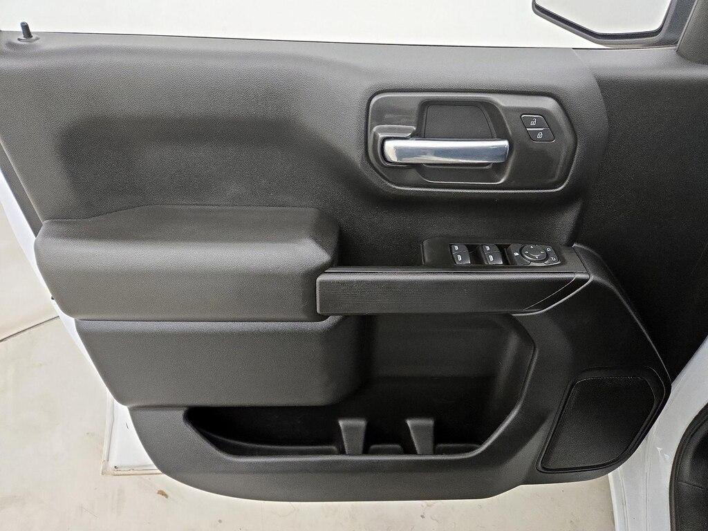 used 2021 Chevrolet Silverado 1500 car, priced at $31,998