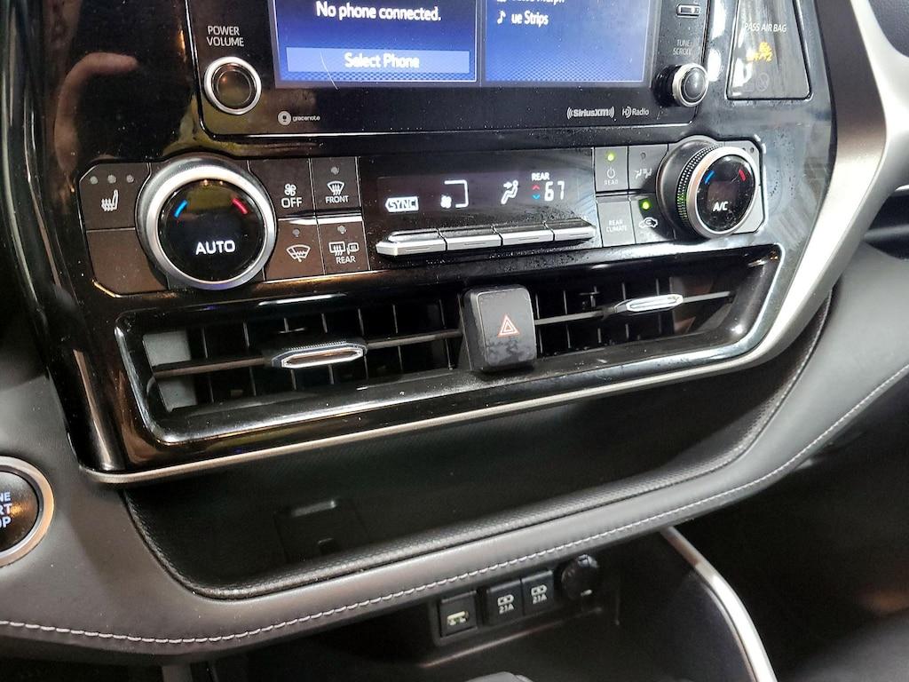 used 2021 Toyota Highlander car, priced at $34,998