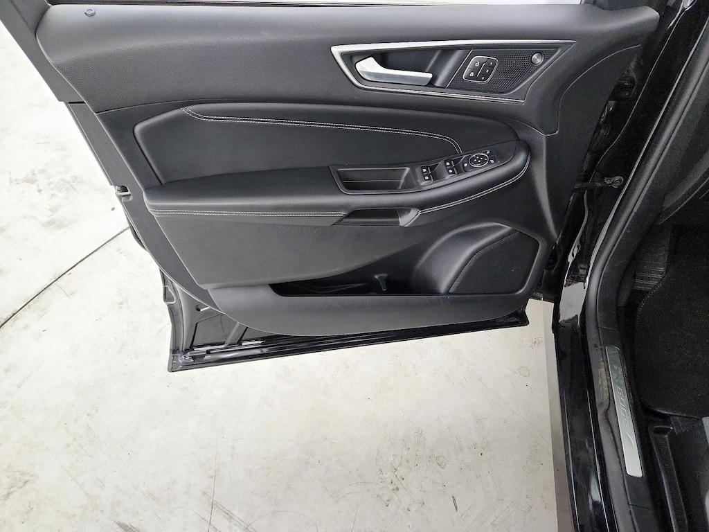 used 2022 Ford Edge car, priced at $22,998