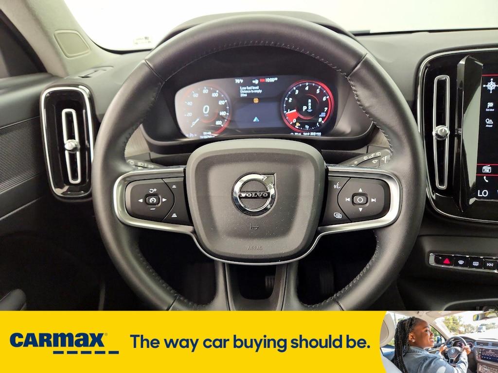 used 2021 Volvo XC40 car, priced at $28,998