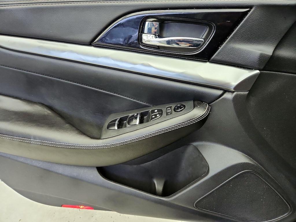 used 2020 Nissan Maxima car, priced at $19,998