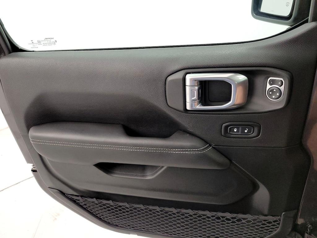 used 2021 Jeep Wrangler car, priced at $33,998