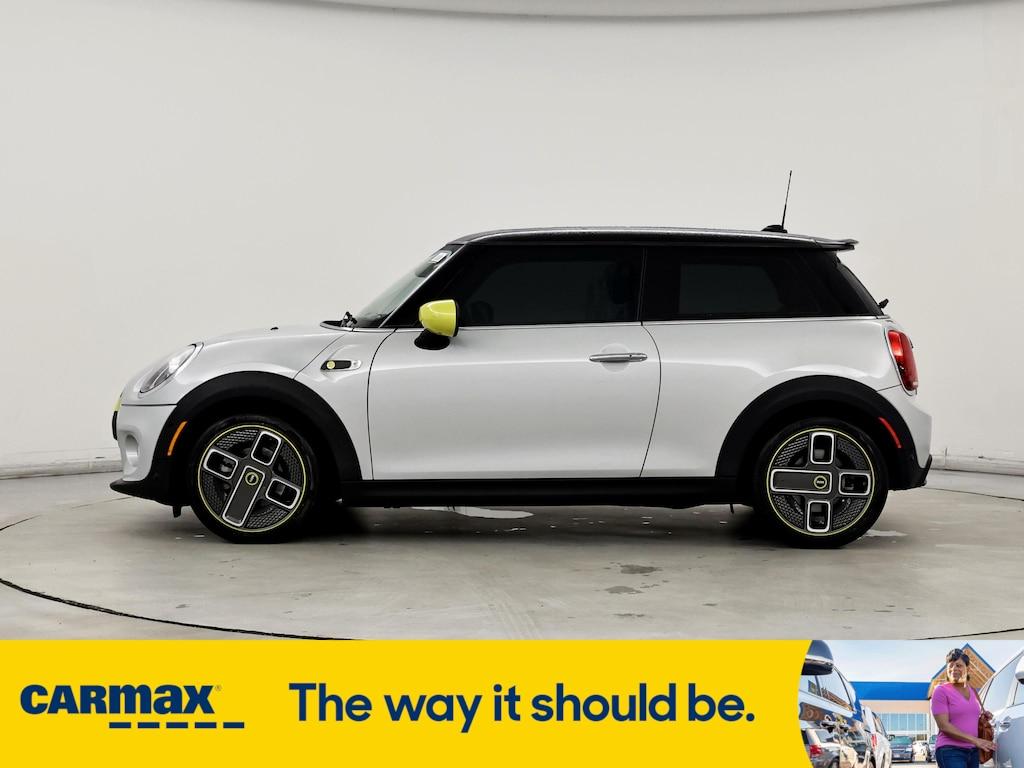 used 2020 MINI SE Hardtop car, priced at $19,998