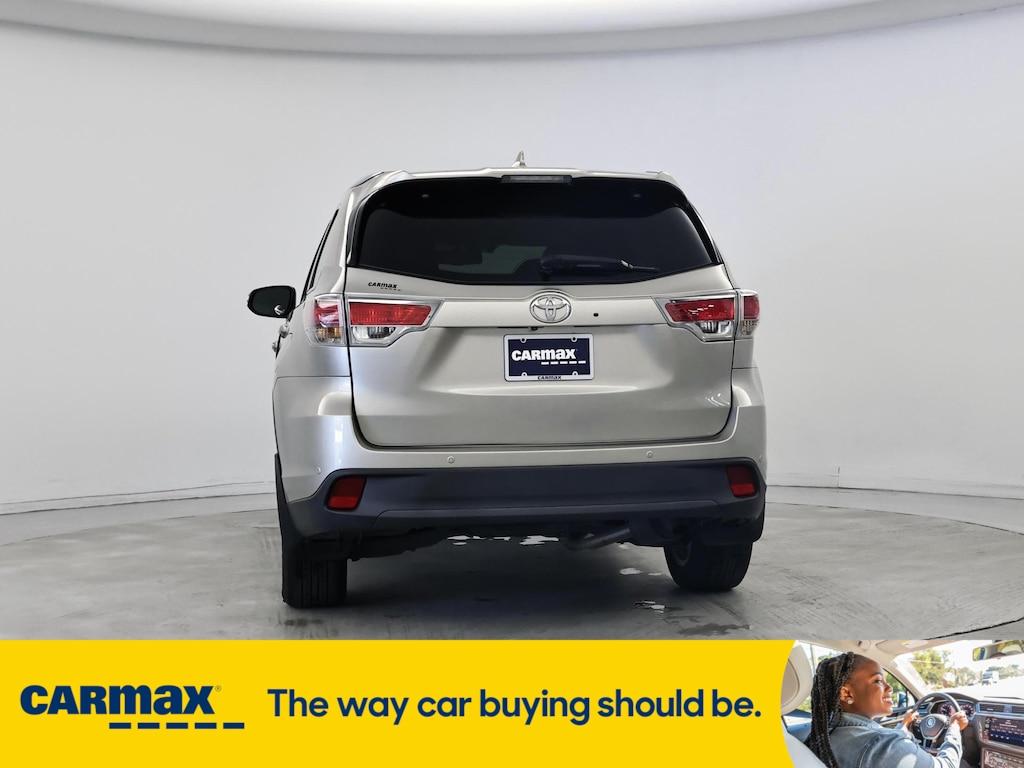 used 2016 Toyota Highlander car, priced at $25,998