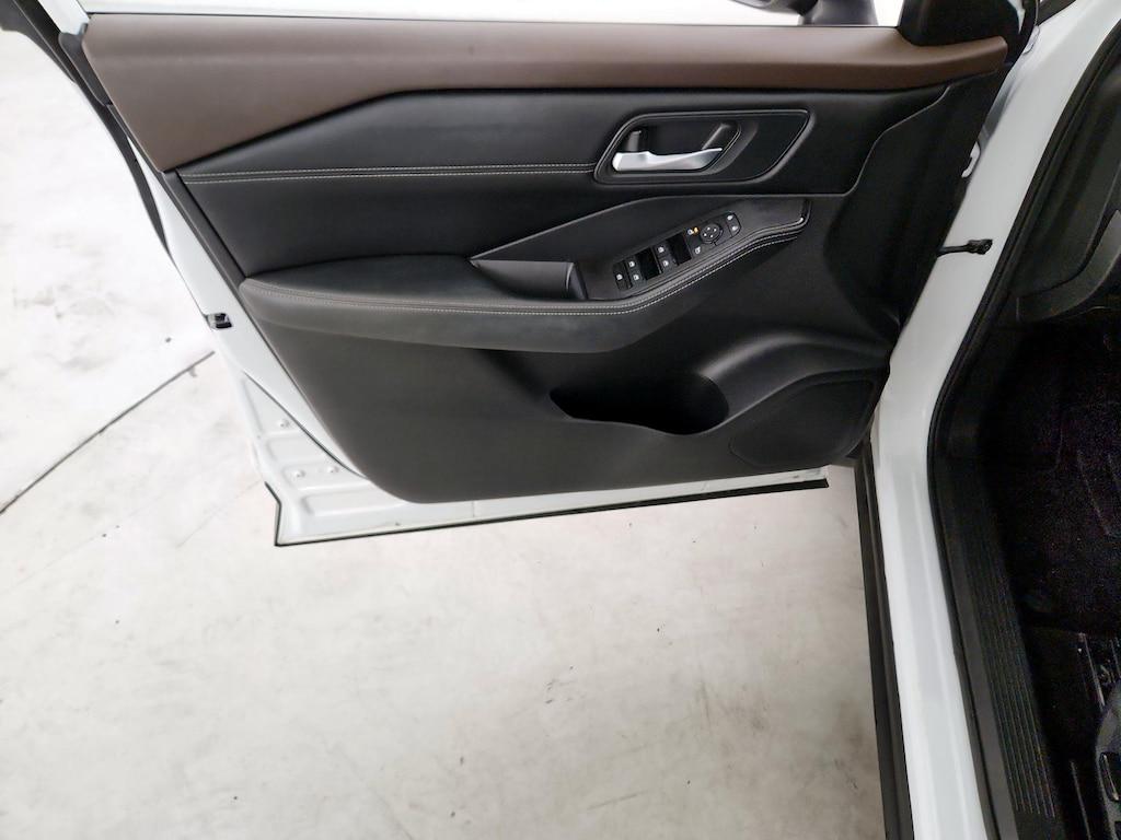 used 2024 Nissan Rogue car, priced at $24,998