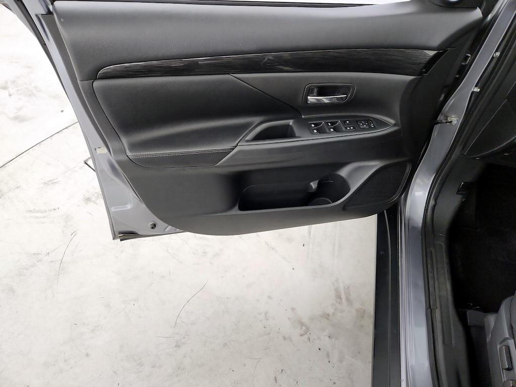 used 2016 Mitsubishi Outlander car, priced at $14,998