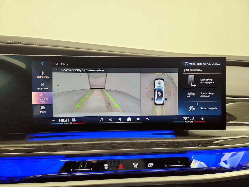 used 2024 BMW i7 car, priced at $85,998