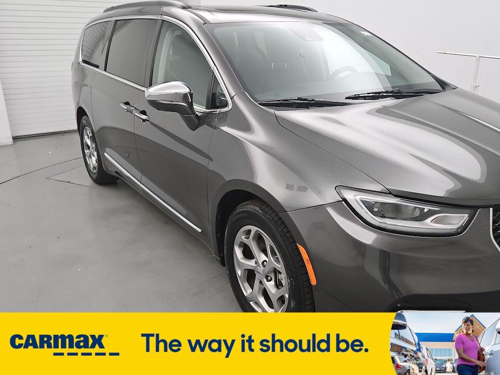 used 2022 Chrysler Pacifica car, priced at $28,998