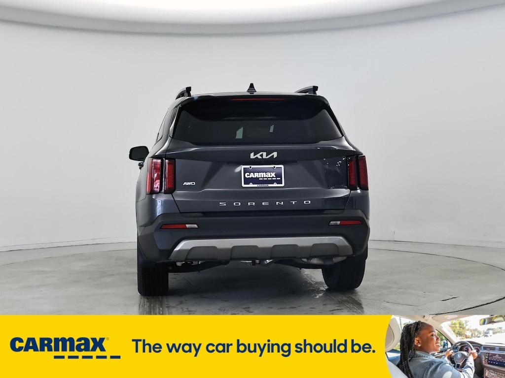 used 2022 Kia Sorento car, priced at $30,998