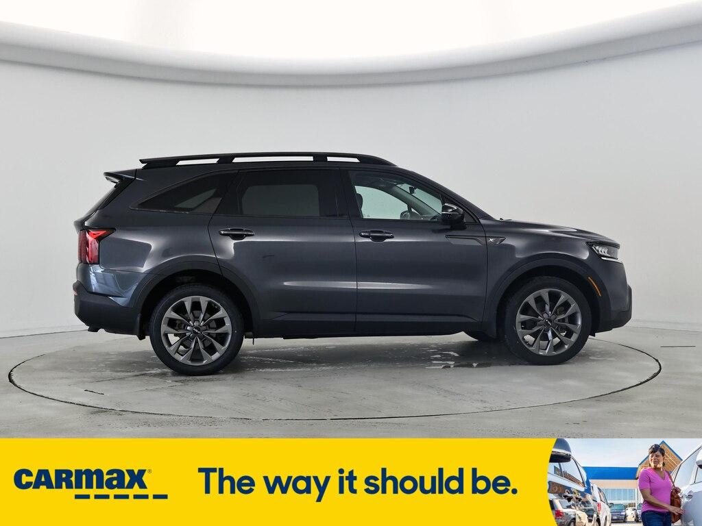 used 2022 Kia Sorento car, priced at $30,998
