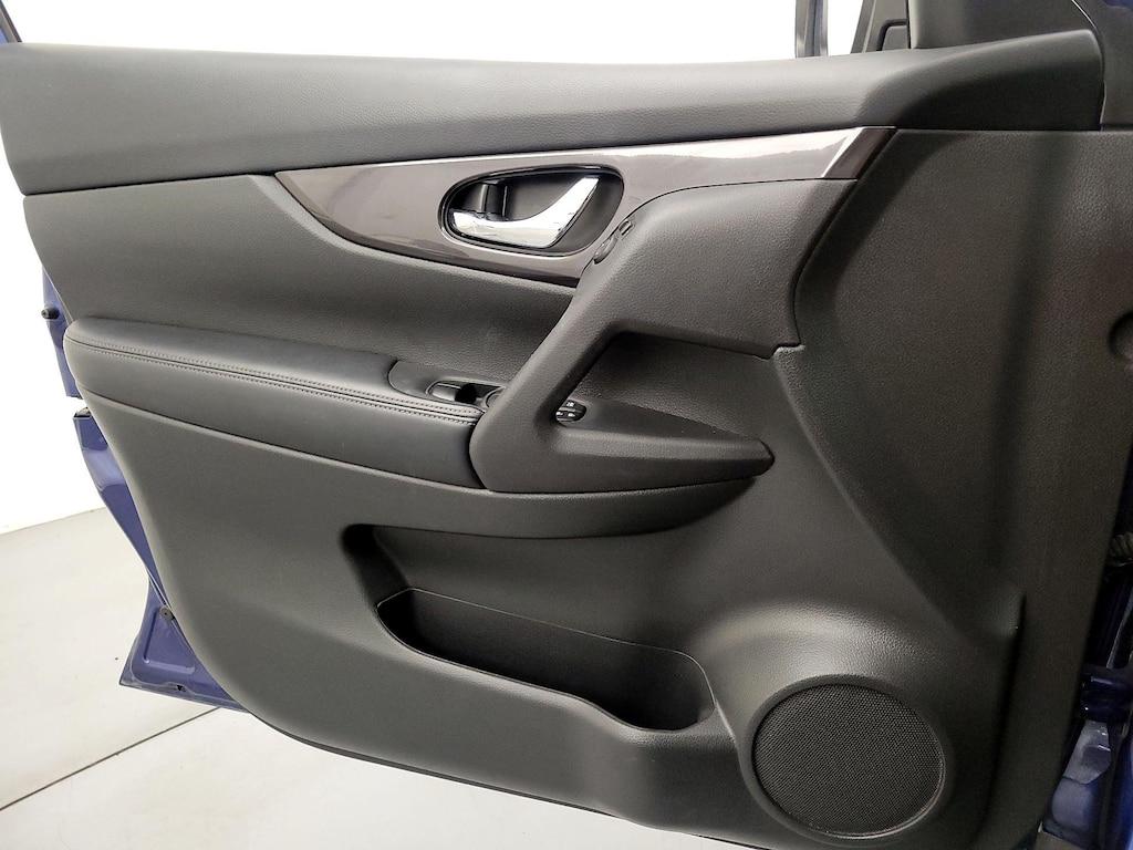 used 2019 Nissan Rogue car, priced at $18,998