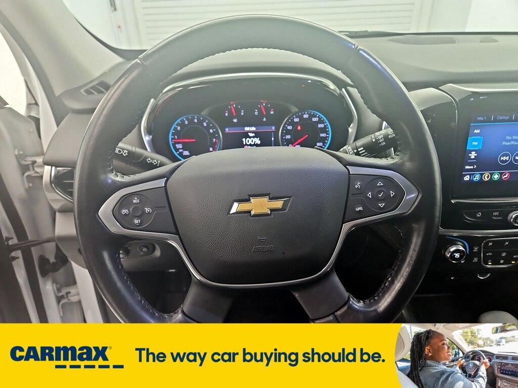 used 2021 Chevrolet Traverse car, priced at $25,998
