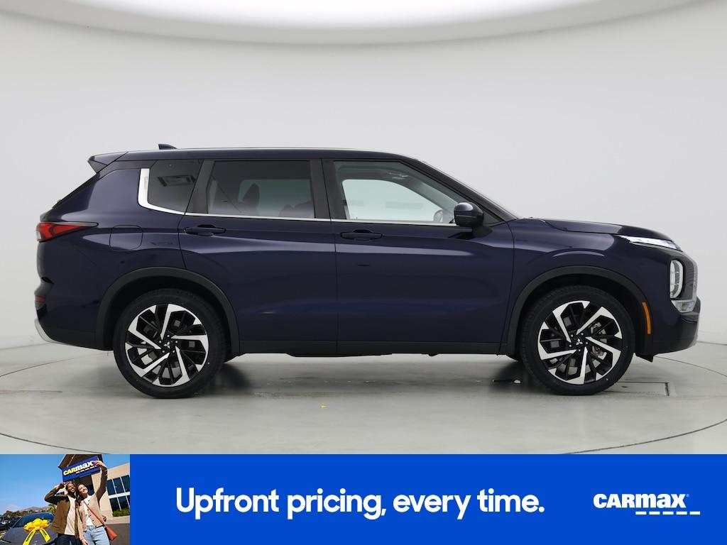 used 2023 Mitsubishi Outlander car, priced at $24,998