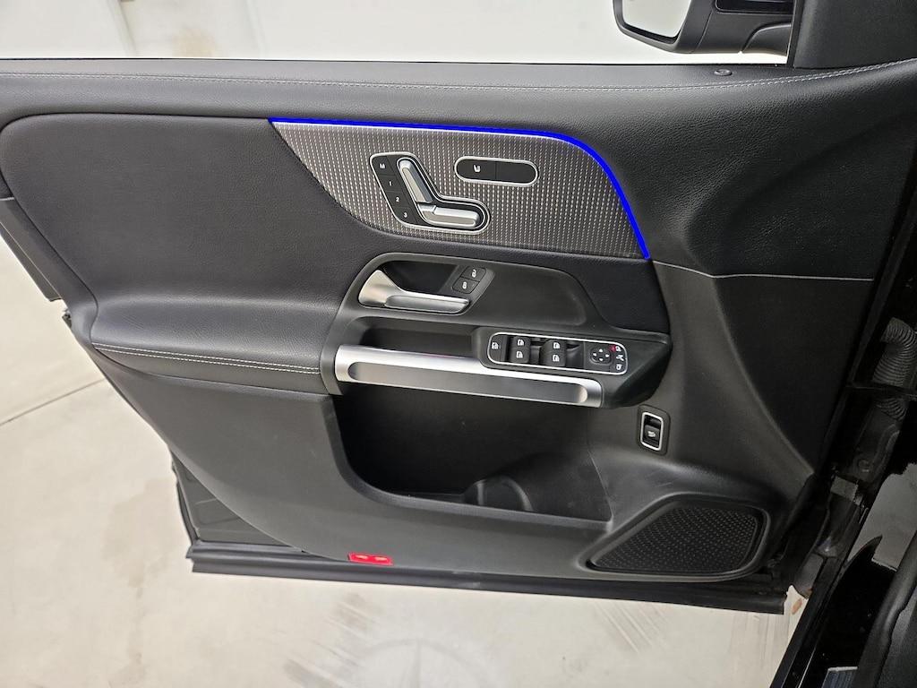 used 2020 Mercedes-Benz GLB 250 car, priced at $26,998