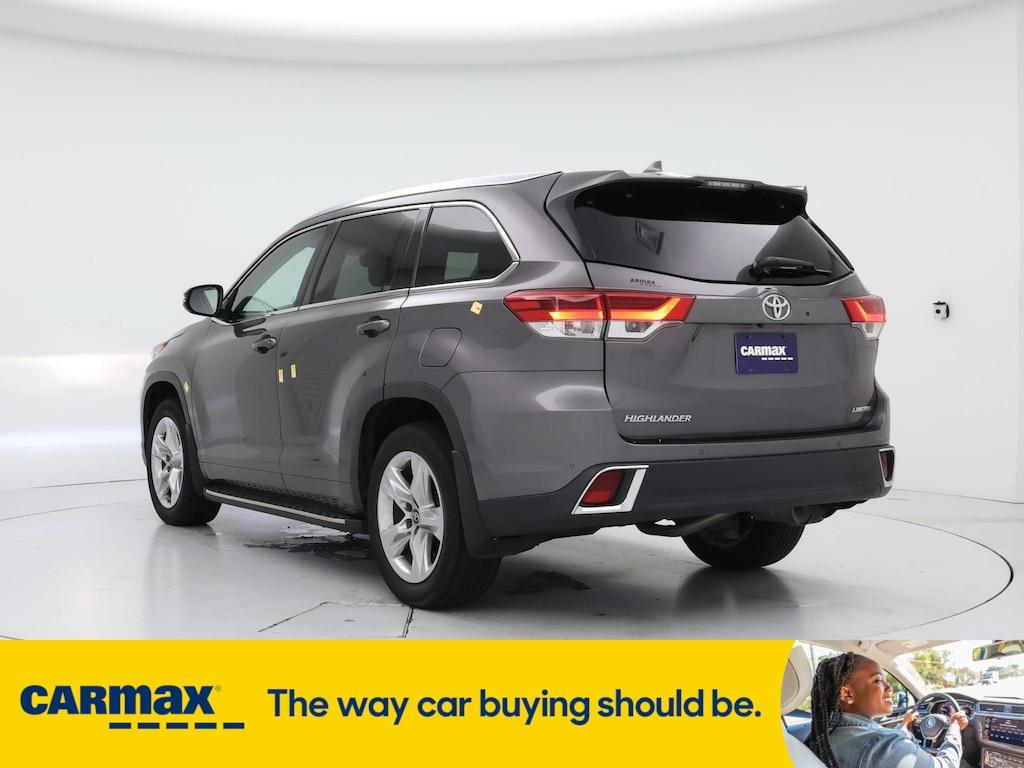used 2019 Toyota Highlander car, priced at $29,998