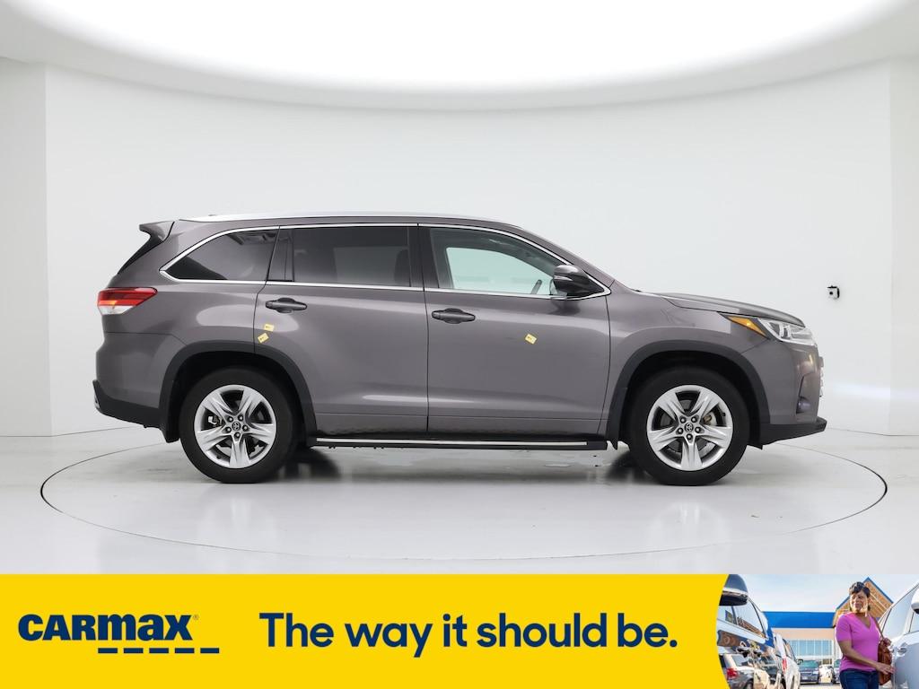 used 2019 Toyota Highlander car, priced at $29,998