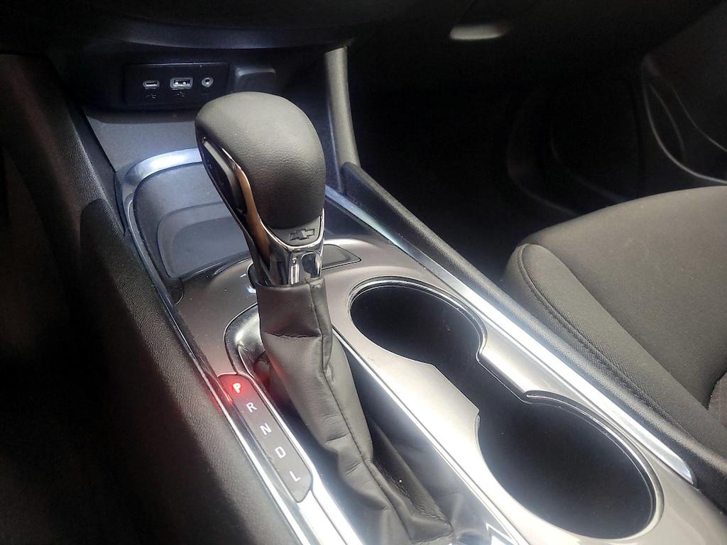 used 2023 Chevrolet Malibu car, priced at $18,998