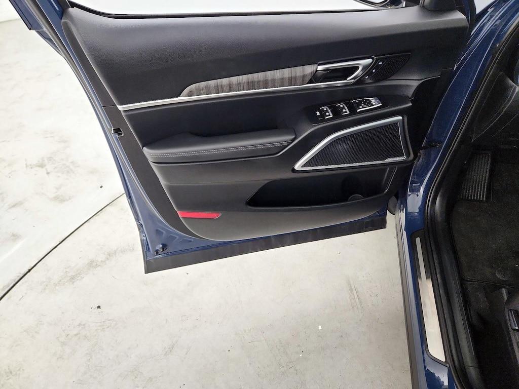 used 2024 Kia Telluride car, priced at $42,998