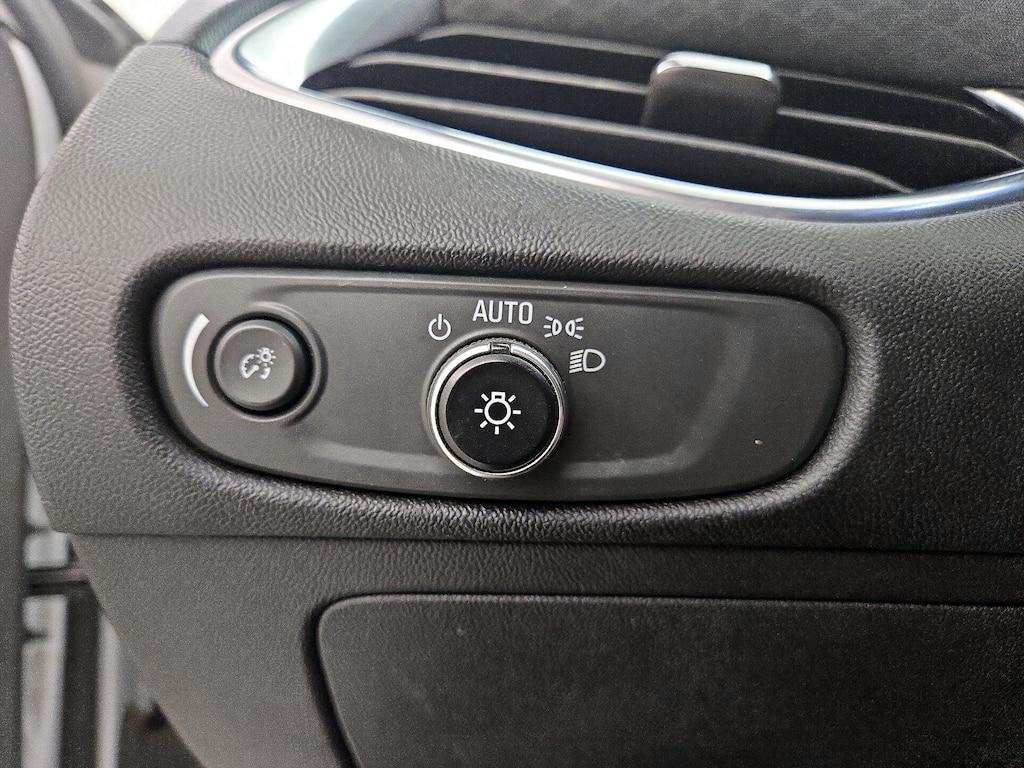 used 2018 Chevrolet Malibu car, priced at $16,998