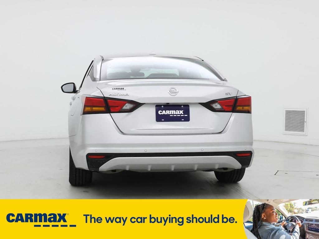 used 2022 Nissan Altima car, priced at $19,998