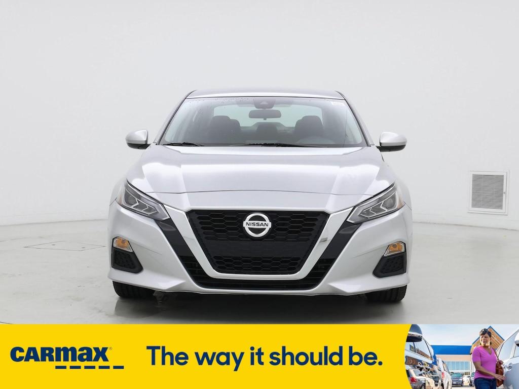 used 2022 Nissan Altima car, priced at $19,998