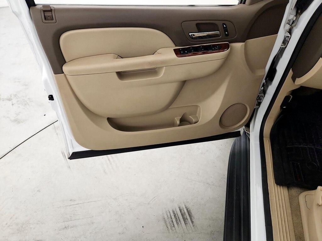 used 2014 Chevrolet Tahoe car, priced at $26,998
