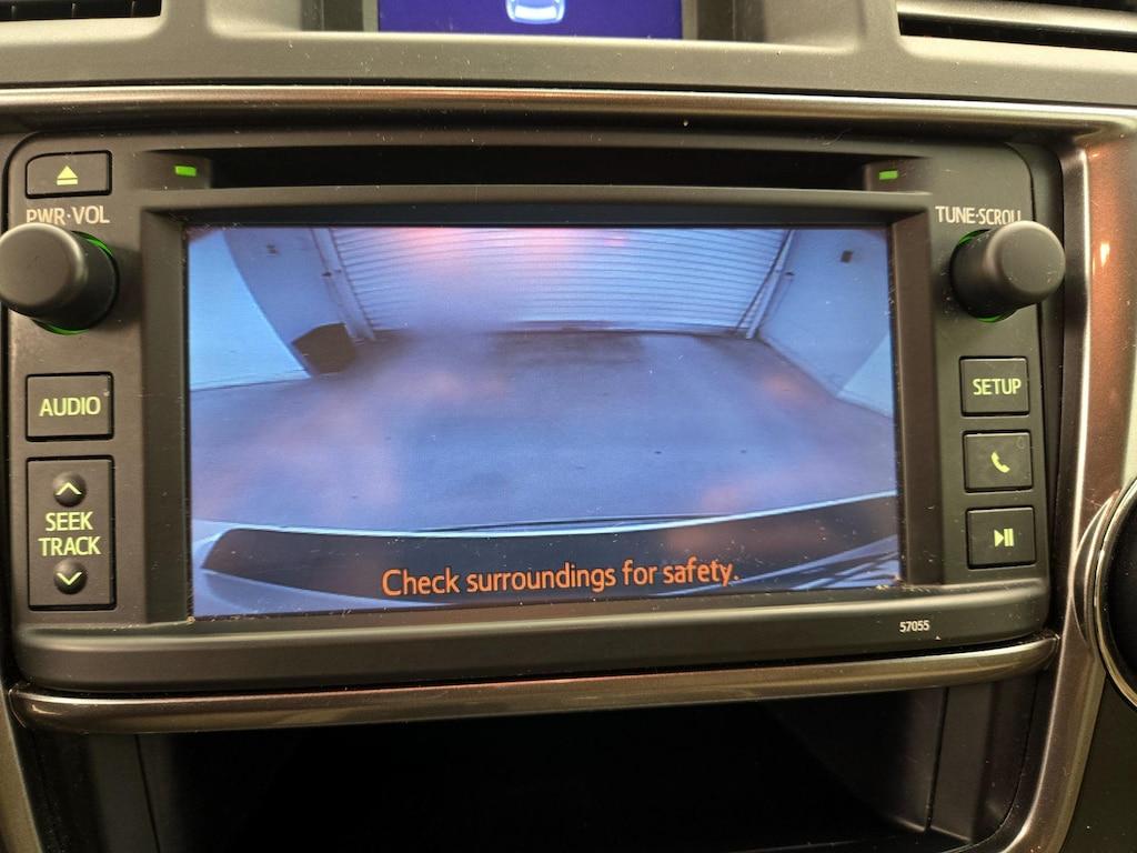 used 2013 Toyota Highlander car, priced at $17,998