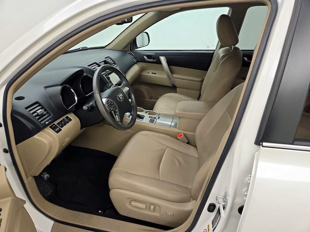 used 2013 Toyota Highlander car, priced at $17,998