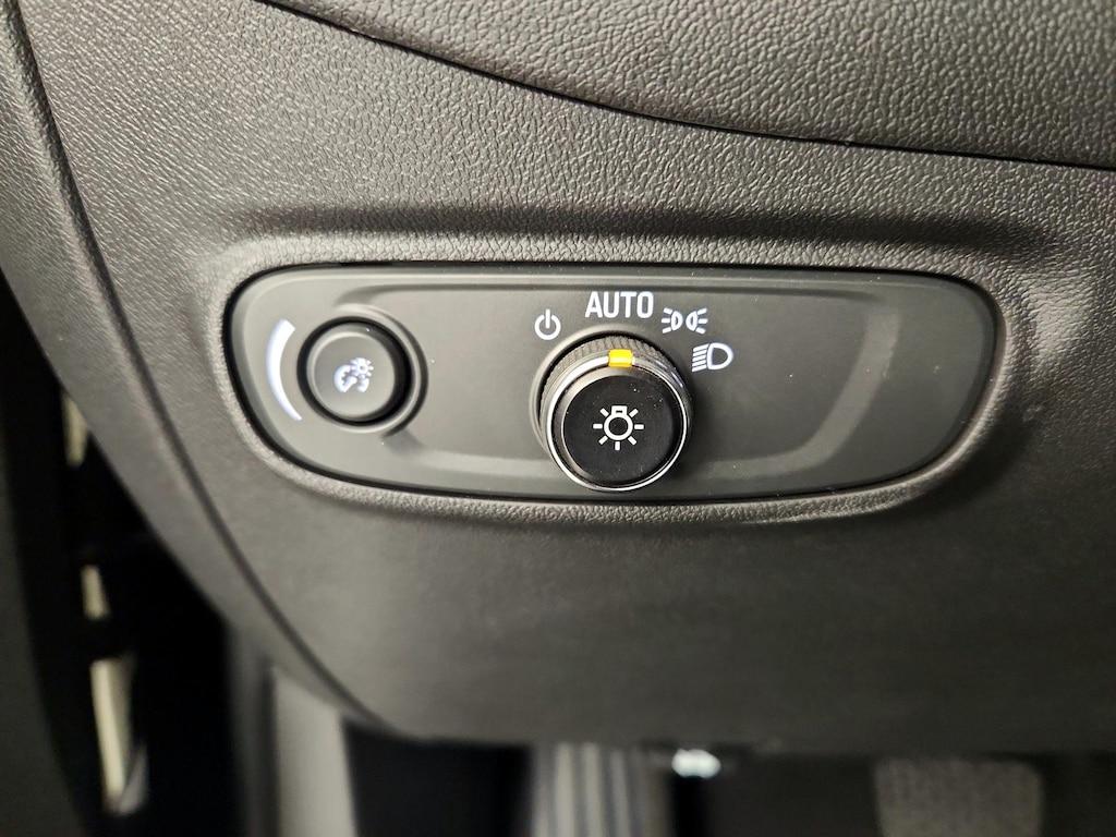 used 2023 Chevrolet Equinox car, priced at $20,998