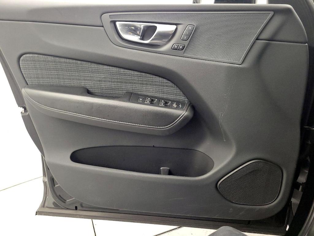 used 2023 Volvo XC60 car, priced at $28,998