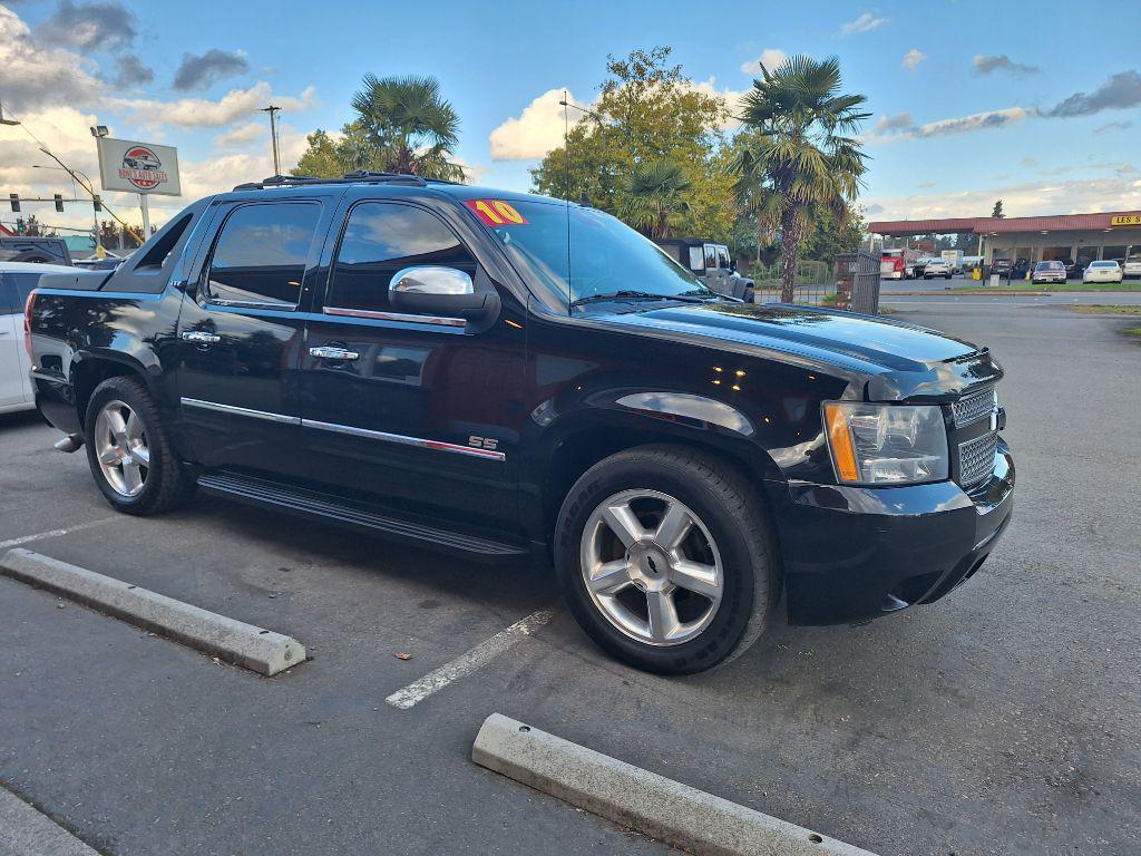 used 2010 Chevrolet Avalanche car, priced at $13,999