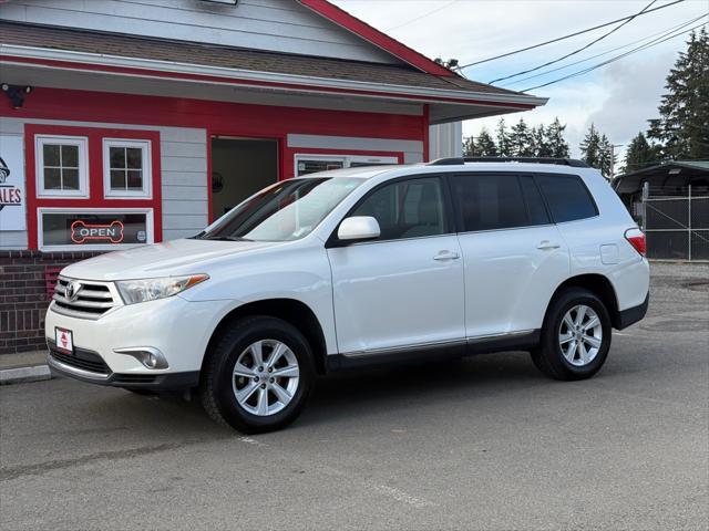 used 2013 Toyota Highlander car, priced at $11,990