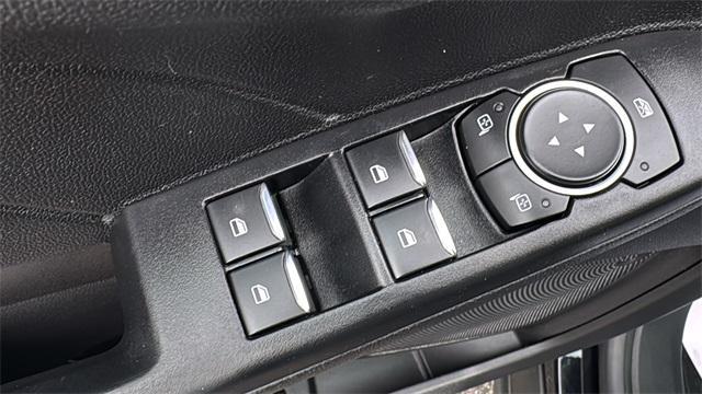 used 2022 Ford Escape car, priced at $22,026