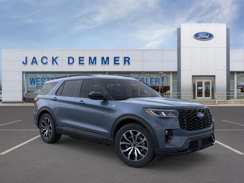 new 2025 Ford Explorer car, priced at $45,774