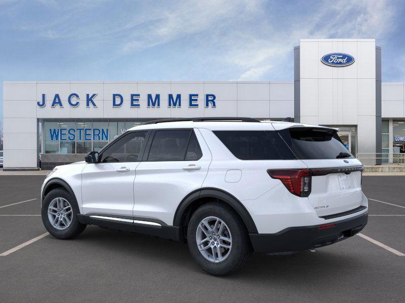 new 2025 Ford Explorer car, priced at $40,564