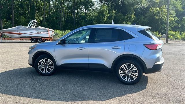 used 2022 Ford Escape car, priced at $24,256