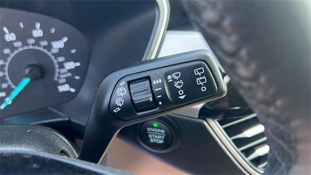 used 2022 Ford Escape car, priced at $24,256