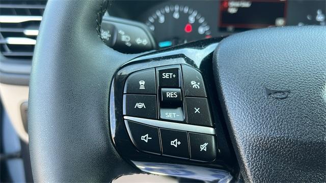 used 2022 Ford Escape car, priced at $24,256