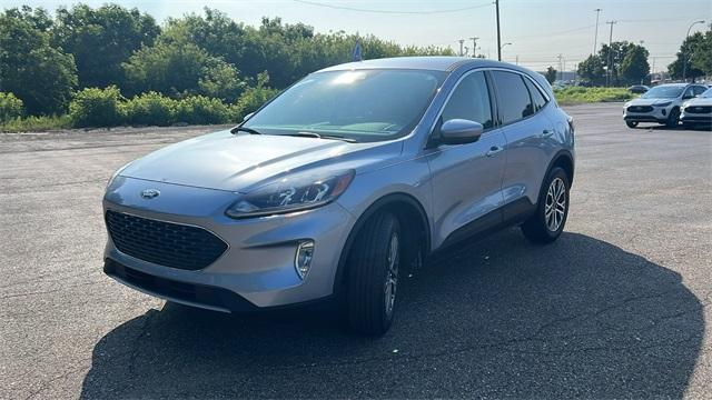 used 2022 Ford Escape car, priced at $24,256