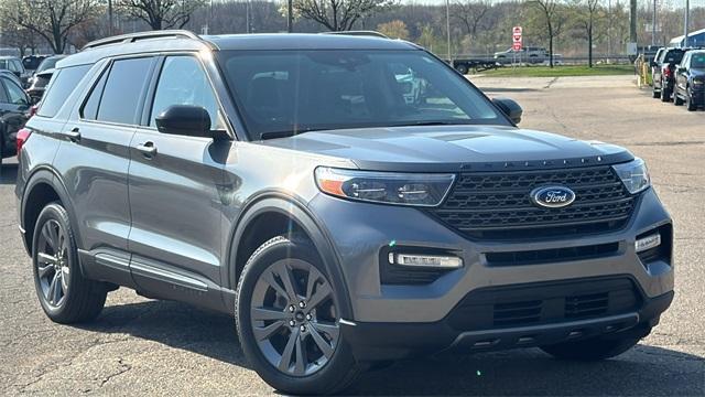 used 2022 Ford Explorer car, priced at $32,998