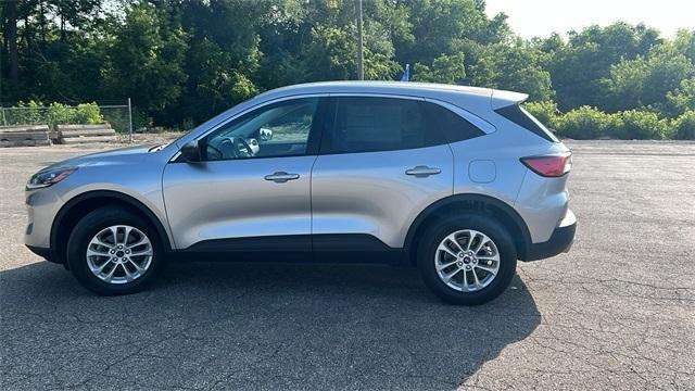 used 2022 Ford Escape car, priced at $23,156