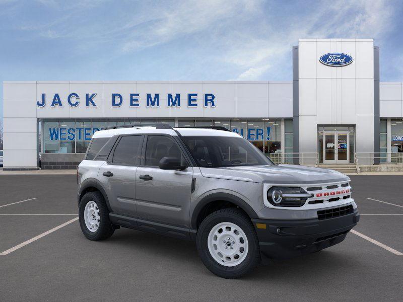 new 2024 Ford Bronco Sport car, priced at $33,444