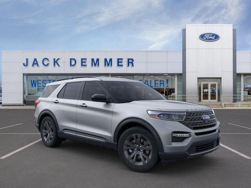 new 2024 Ford Explorer car, priced at $44,707