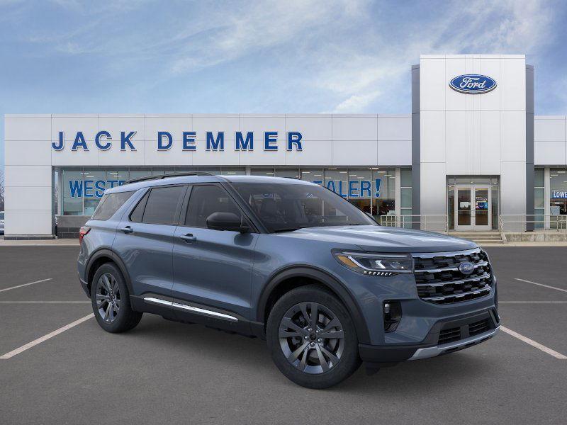 new 2025 Ford Explorer car, priced at $46,796