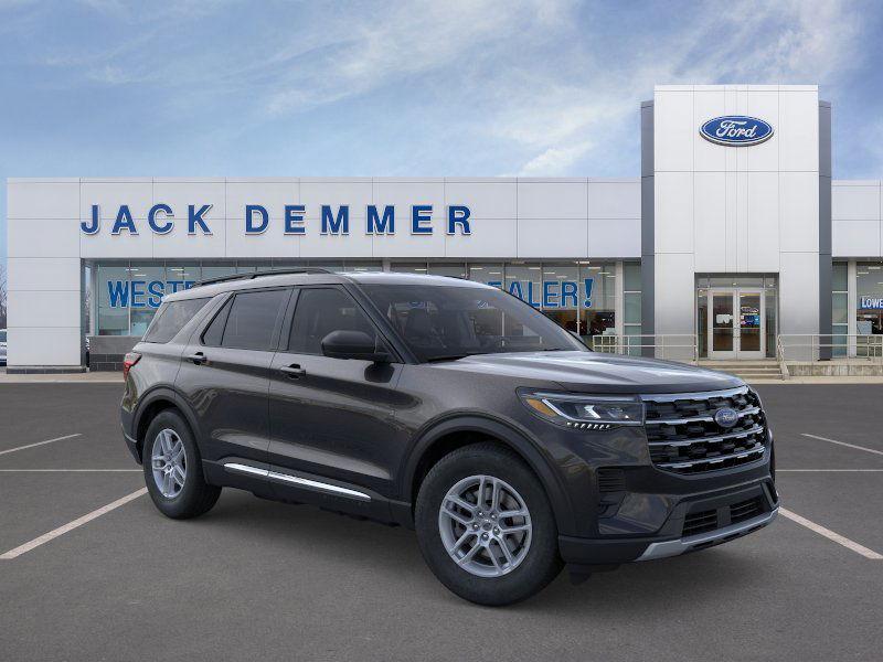 new 2025 Ford Explorer car, priced at $40,564