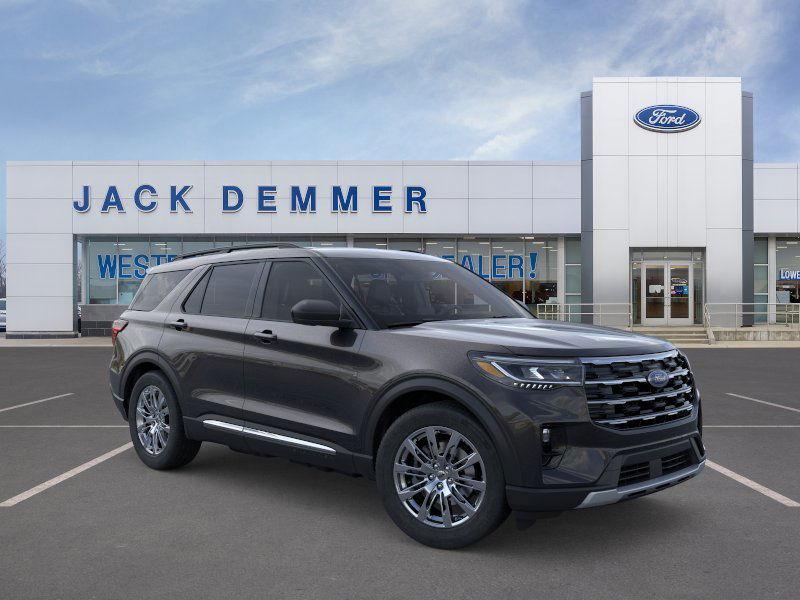 new 2025 Ford Explorer car, priced at $46,352