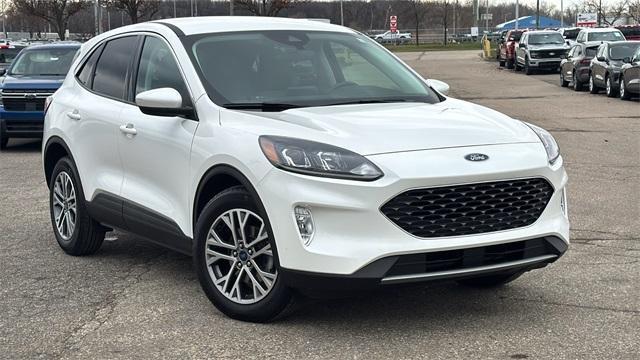 used 2022 Ford Escape car, priced at $23,546